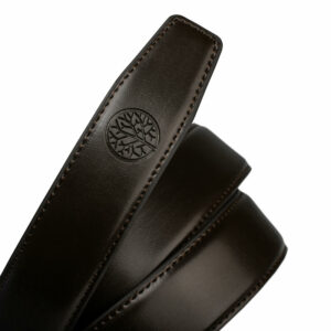 Końcówka męskiego paska ze skóry z wytłoczonym logo marki - Skórzany pasek męski automatyczny Betlewski®