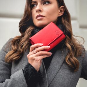 Portfel damski BASIC czerwony Betlewski BPD-DZ-11